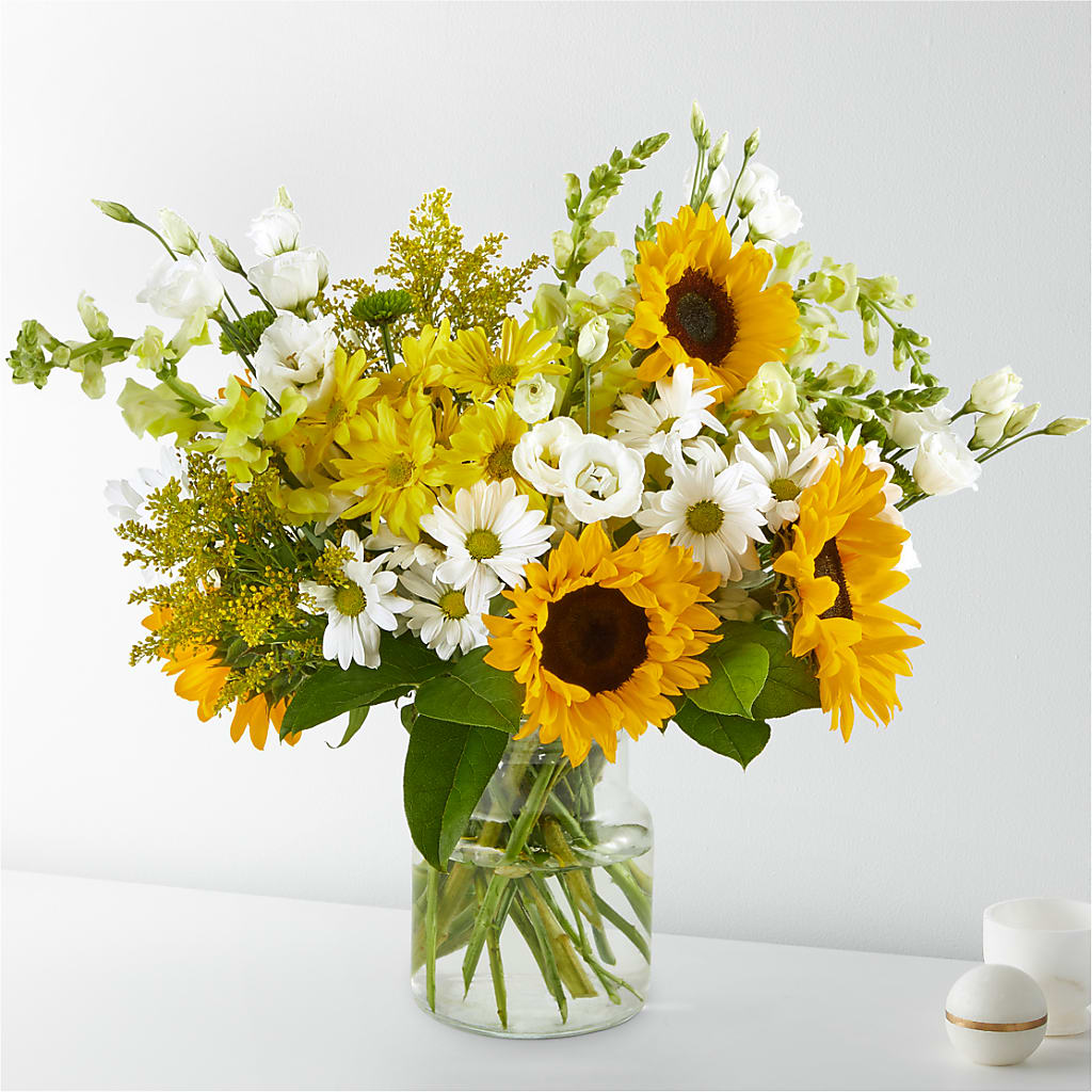 Hello Sunshine Bouquet – Village Flower Company, Prairie Village KS
