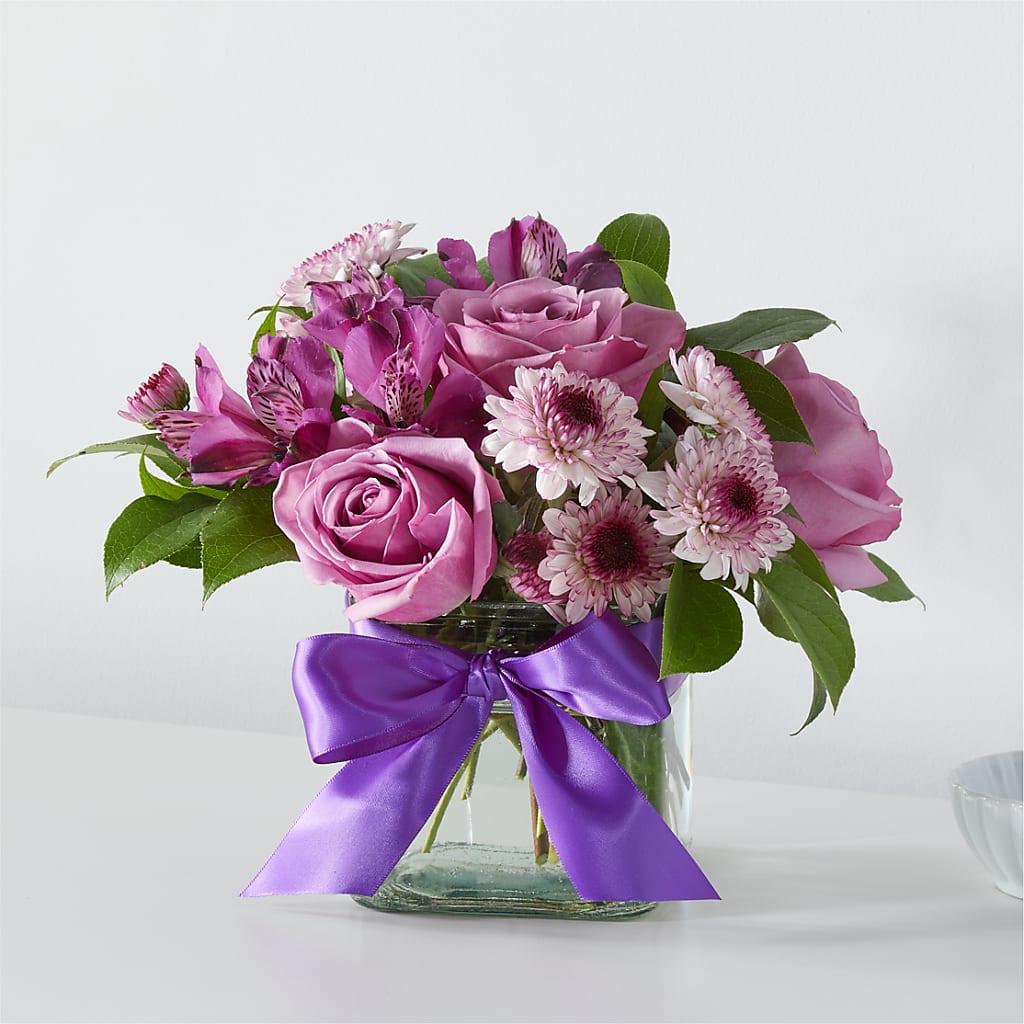 Sugarplum Bouquet – Village Flower Company, Prairie Village KS