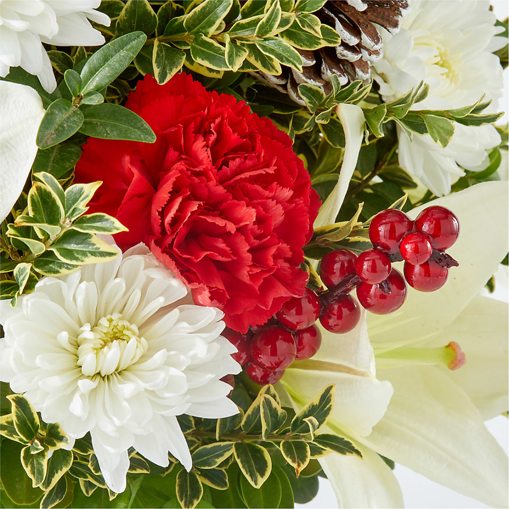Festive Moments Tree –  Village Flower Company, Prairie Village KS