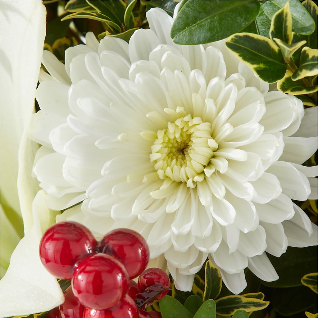 Festive Moments Tree –  Village Flower Company, Prairie Village KS