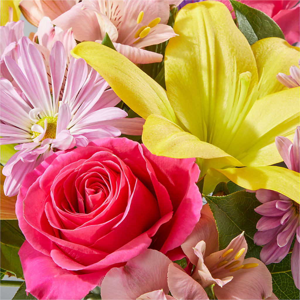Sprinkles Bouquet –  Village Flower Company, Prairie Village KS